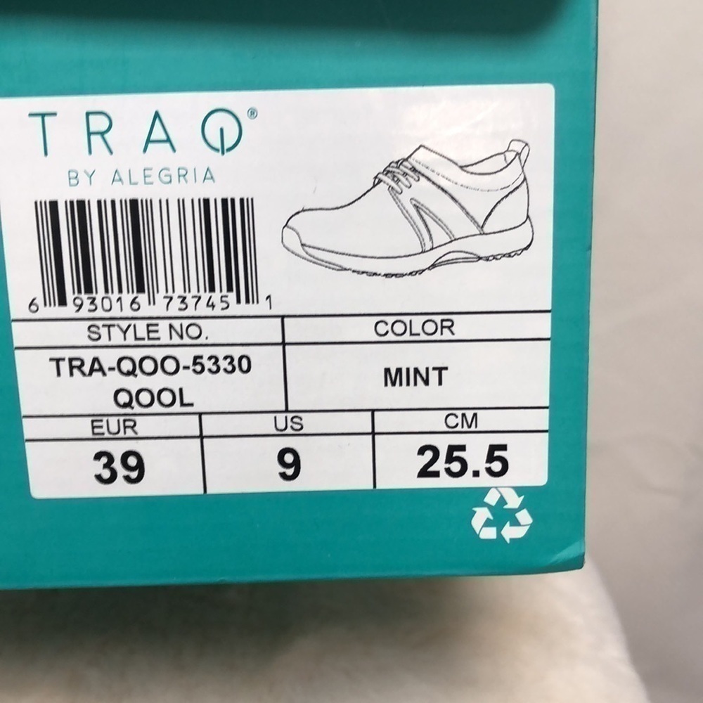 BNWT Traq slip on ladies runners by Alegria - Picture 8 of 8